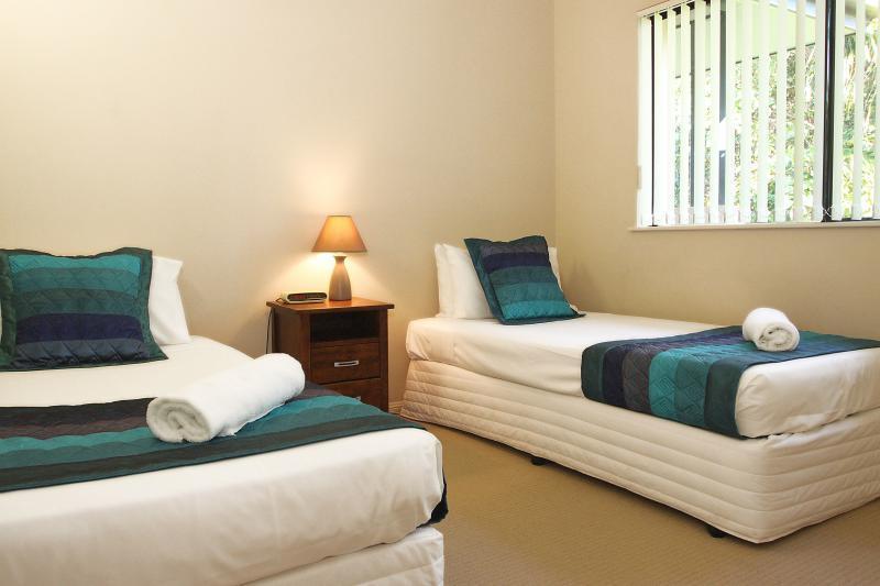 Nautilus Holiday Apartments Port Douglas Buitenkant foto